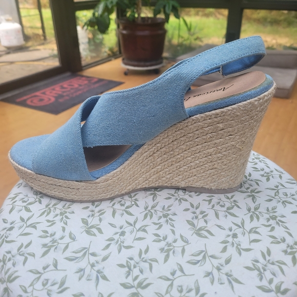 American Eagle wedges size 11 - Picture 5 of 8